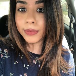 Meet your Posher, Cristina